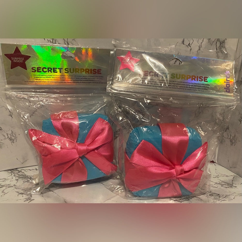 NIP, Lot of 2 Claire's ‘SECRET SURPRISE’ In Blue Box W/ Pick Ribbon